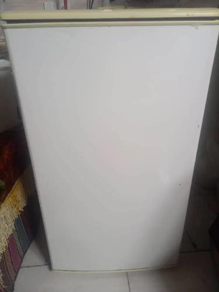 یخچال ۵ فوت سالم|یخچال و فریزر|پیشوا, |دیوار