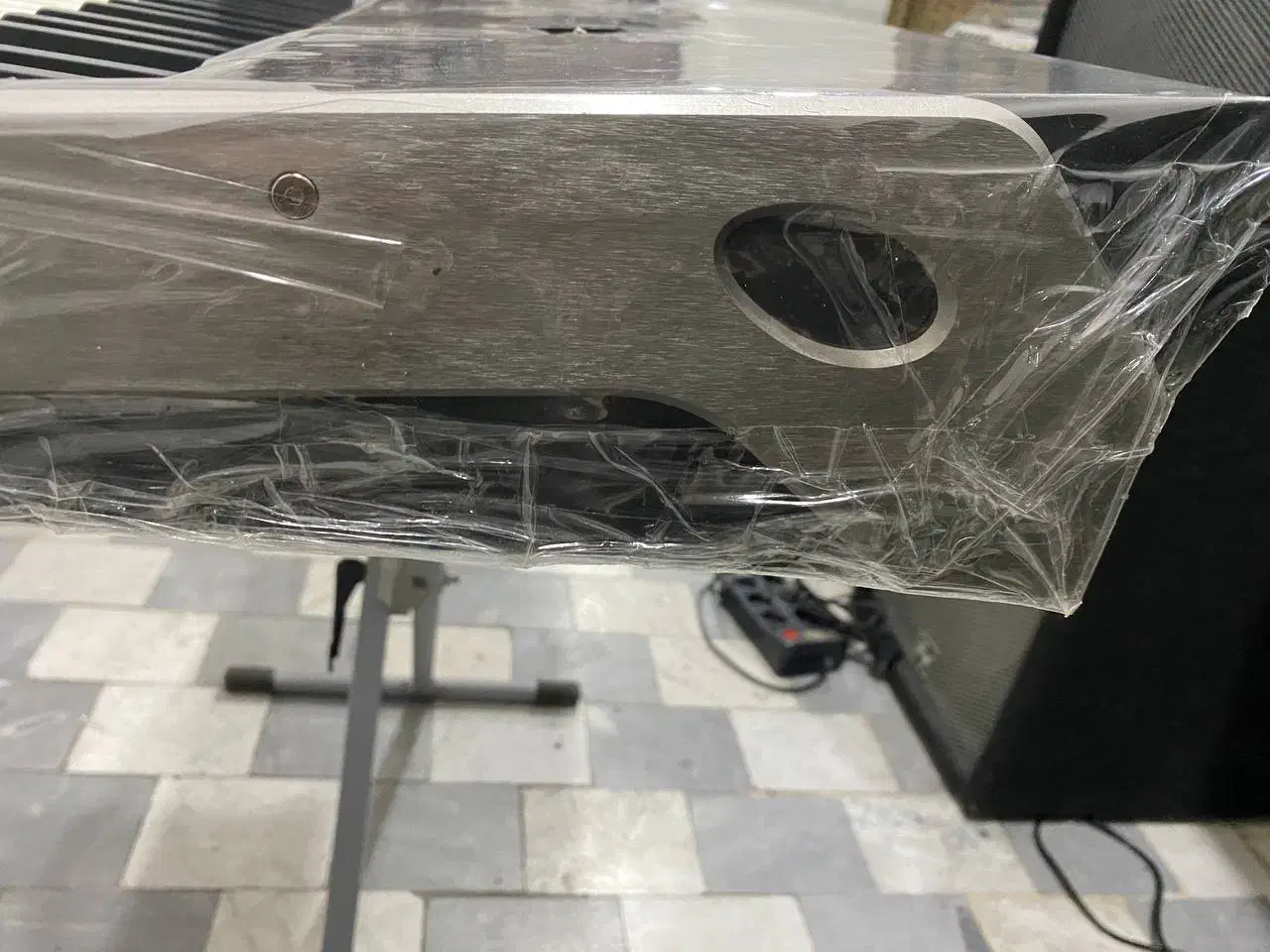 ارگ pa3xشش ونیم اکتاو|پیانو، کیبورد، آکاردئون|سمنان, |دیوار