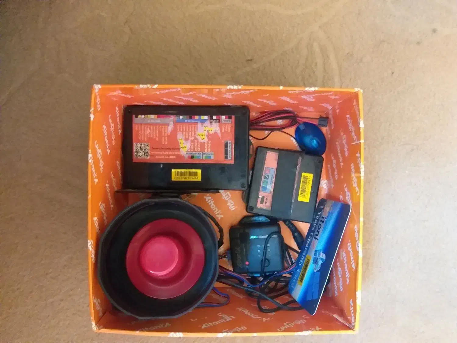 ردیاب و دزدگیرتصویری زیتونیکسZX06|قطعات یدکی و لوازم جانبی|اهواز, گلستان|دیوار