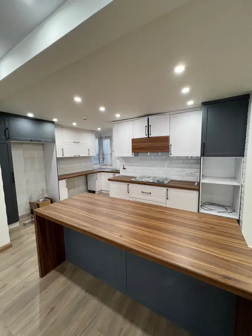 ۱۲۰متر/سعادت آباد/بالای کاج/تاپ لوکیشن