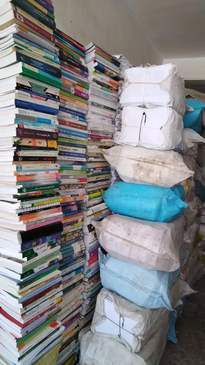 خرید و فروش انواع کتاب کاغذ باطله روزنامه|لوازم التحریر|تبریز, |دیوار
