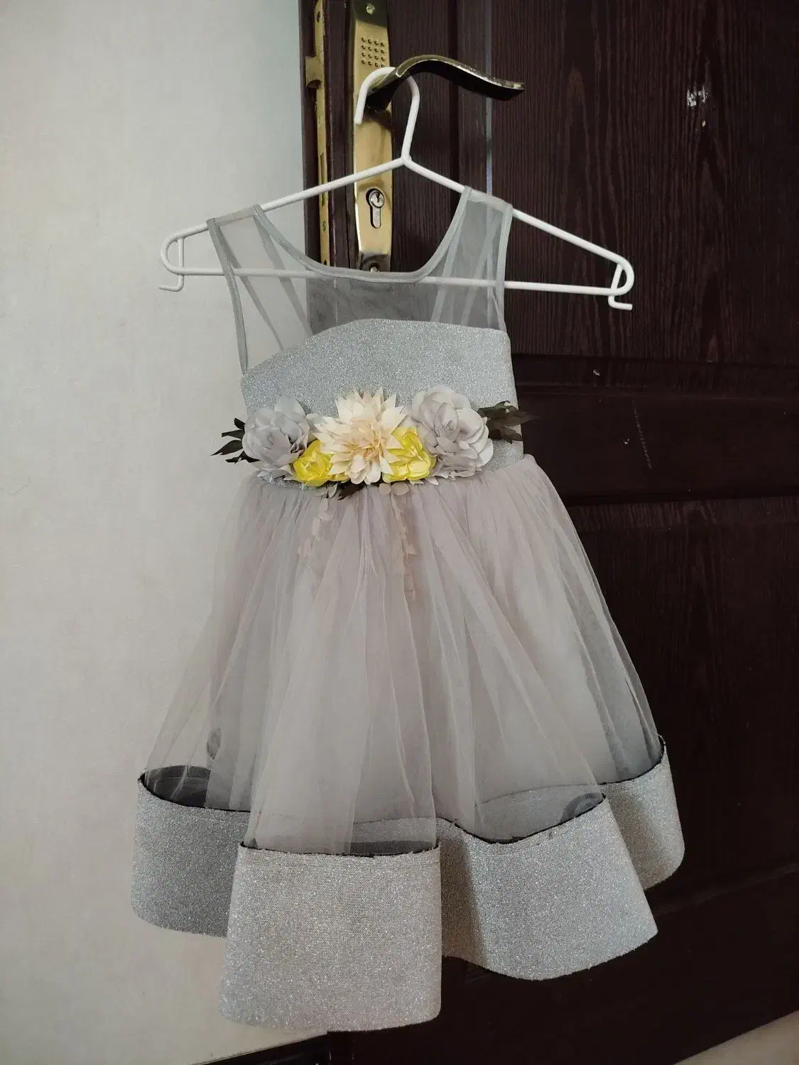 لباس تور مجلسی دخترانه|کفش و لباس بچه|شیراز, شهرک مفتح|دیوار