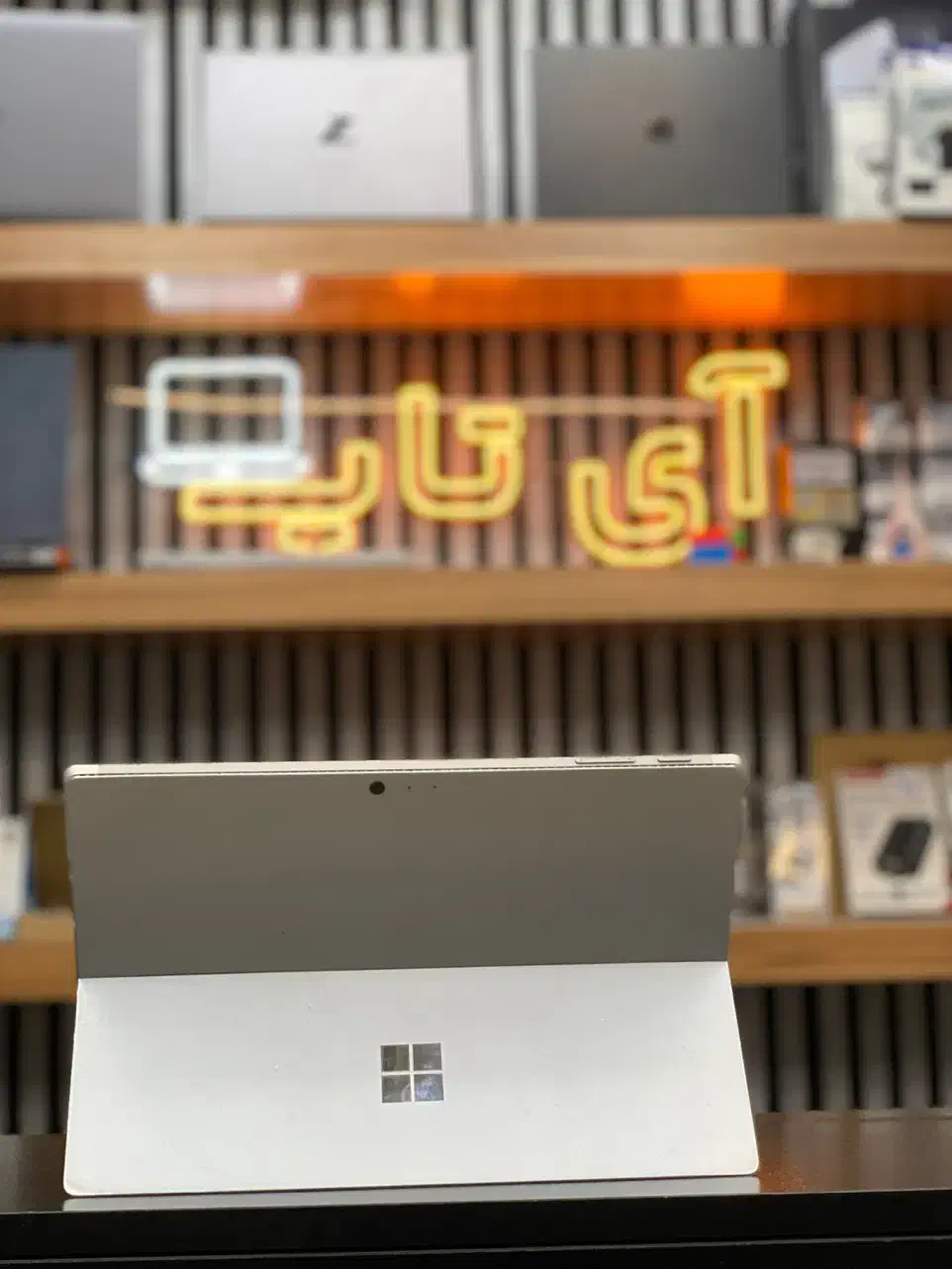 Surface pro4سرفیس|رایانه همراه|قم, صفائیه|دیوار