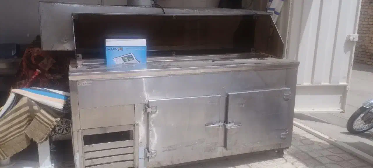 تاپینگ|کافی‌شاپ و رستوران|اصفهان, حسین‌آباد|دیوار