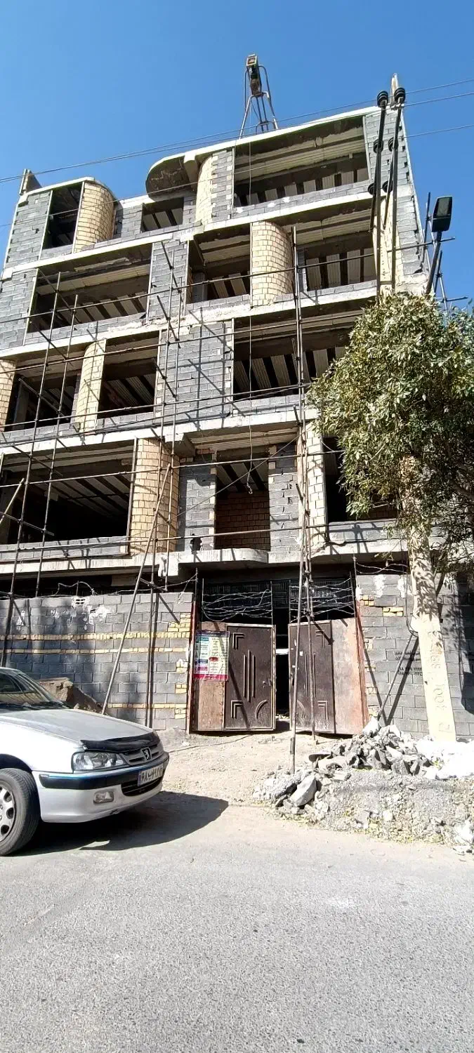 واحد 130متری پیش فروش|پیشفروش املاک|خمین, |دیوار