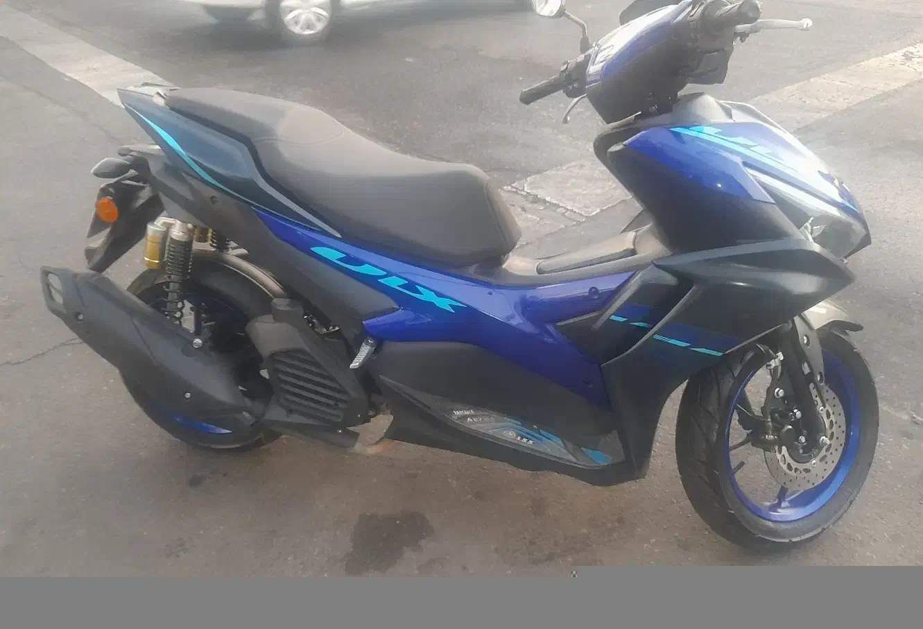 طرح ایروکس مدل۴۰۲ درحدنو کم کار|موتورسیکلت|تهران, نازی‌آباد|دیوار