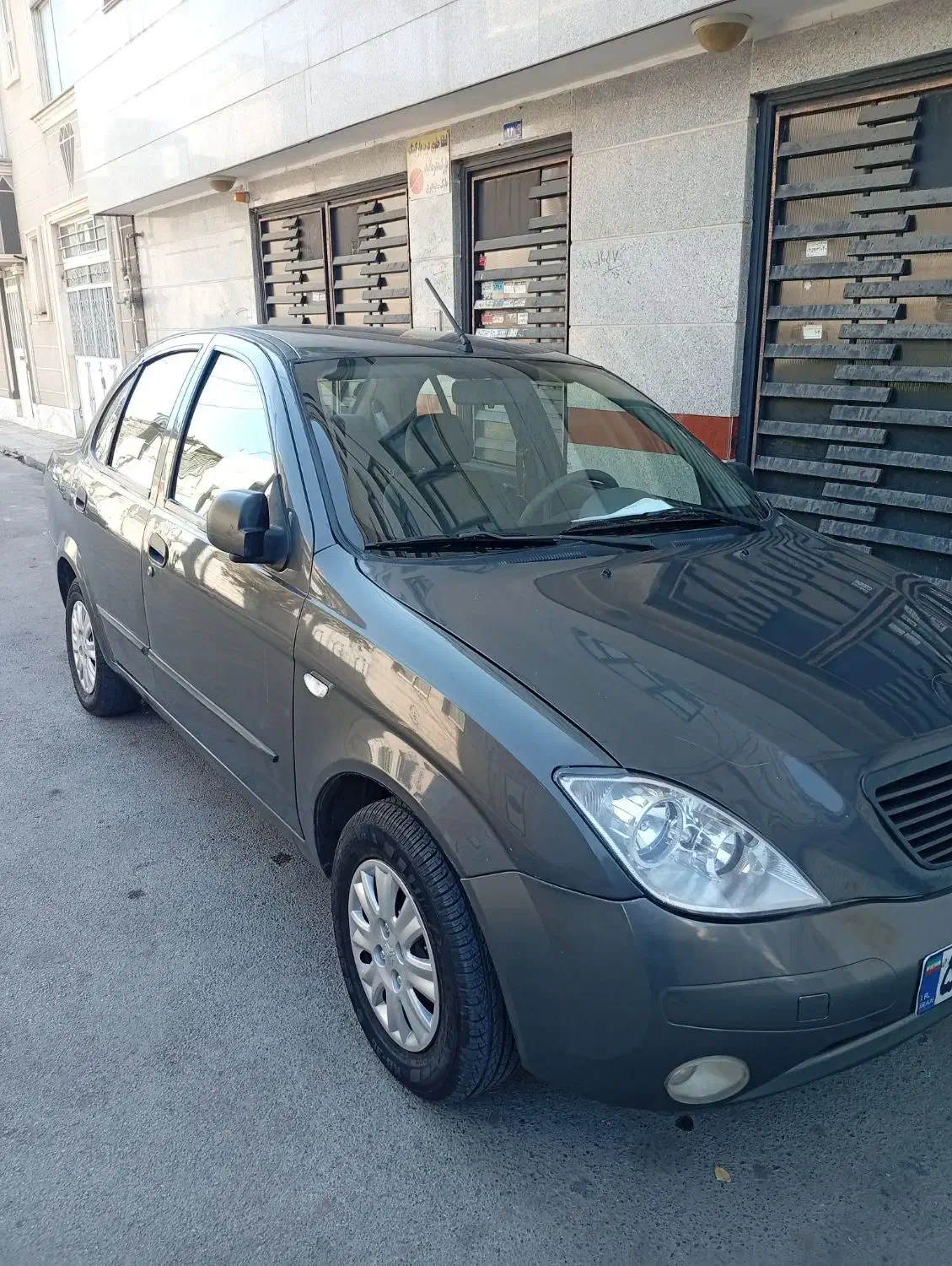 تیبا ۱ دوگانه بدون رنگ شاسی پلمپ دو برگ سند|خودرو سواری و وانت|مشهد, هنرور|دیوار