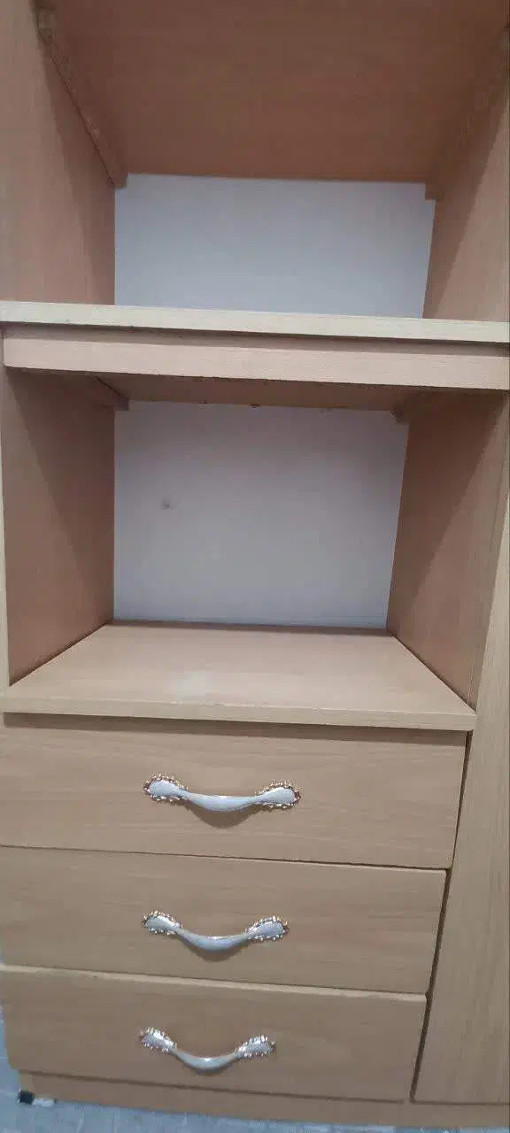 کمد|جاکفشی، کمد، دراور|ملایر, |دیوار