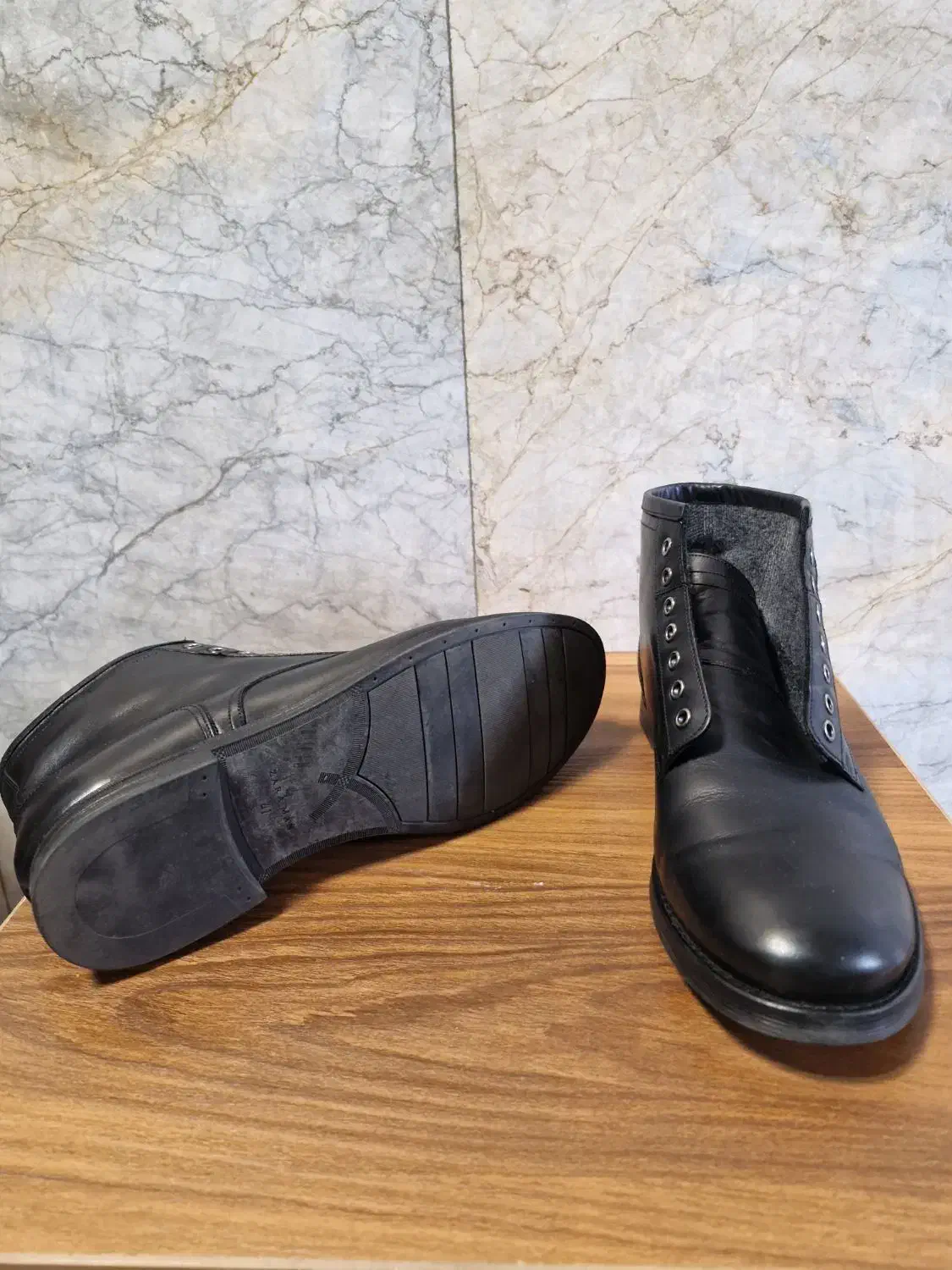 نیم بوت زارا چرم مشکی|کیف، کفش، کمربند|تهران, اتحاد|دیوار