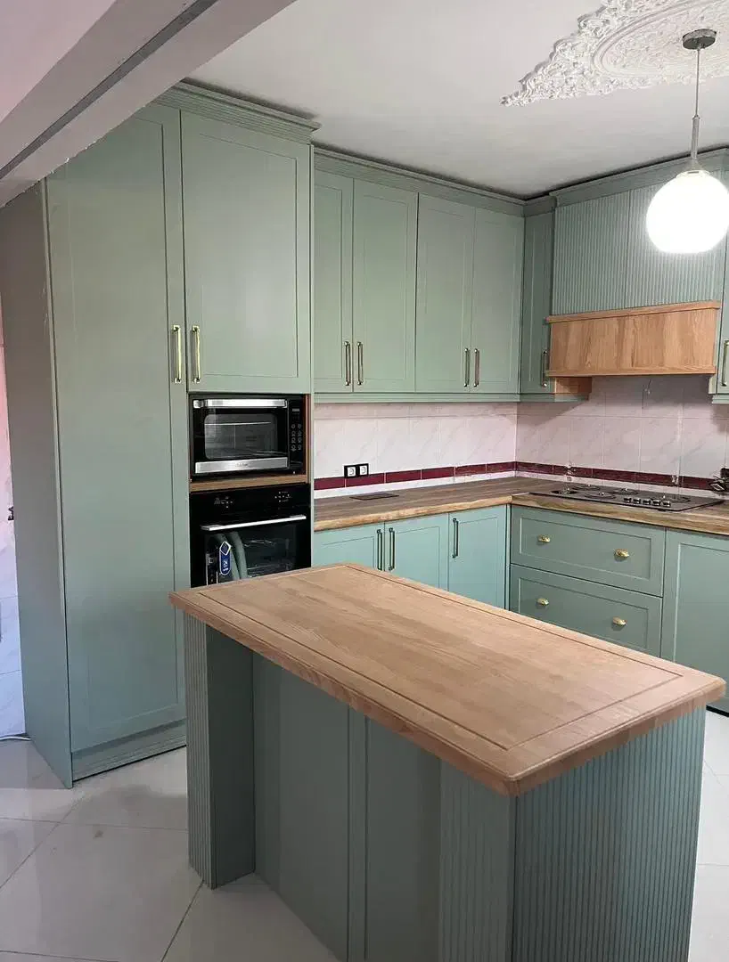 ساخت انواع کابینت و کمددیوای و تهمیرات|خدمات پیشه و مهارت|بندرعباس, |دیوار