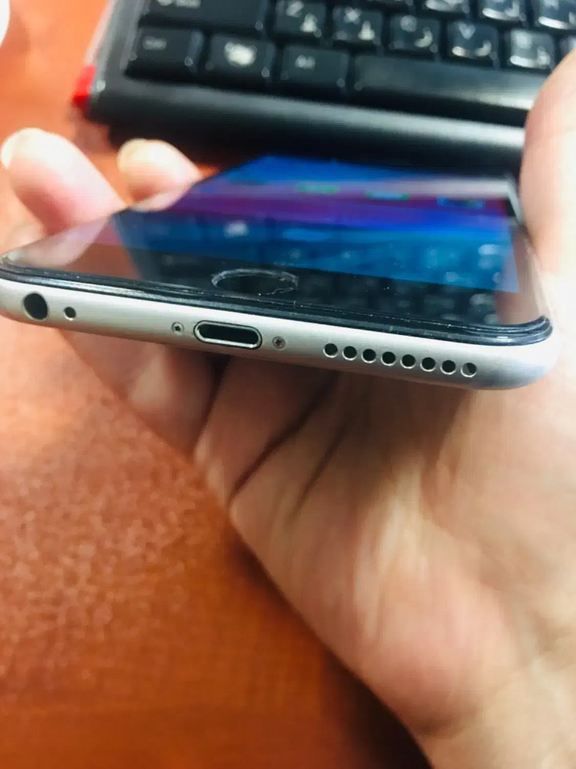 آیفون ۶ پلاس با حافظه ۶۴ گیگ|موبایل|تهران, فلسطین (میدان انقلاب)|دیوار