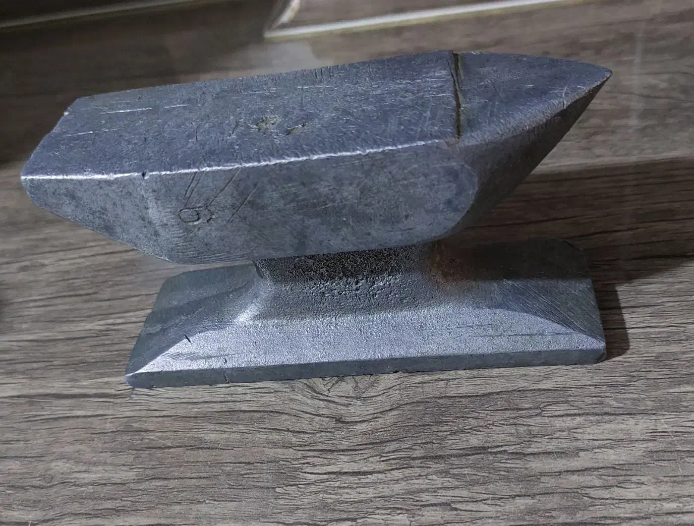 سندان 800گرمی|ابزارآلات|کرج, آق تپه|دیوار