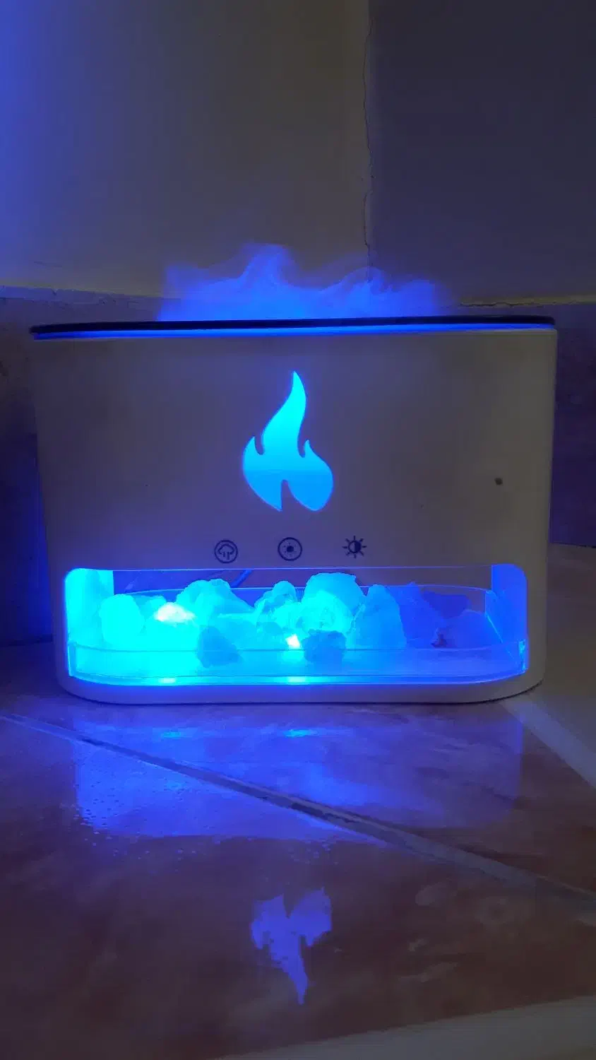 دستگاه بخار پاش و چراغ خواب|چراغ خواب و آباژور|اصفهان, بهارستان|دیوار