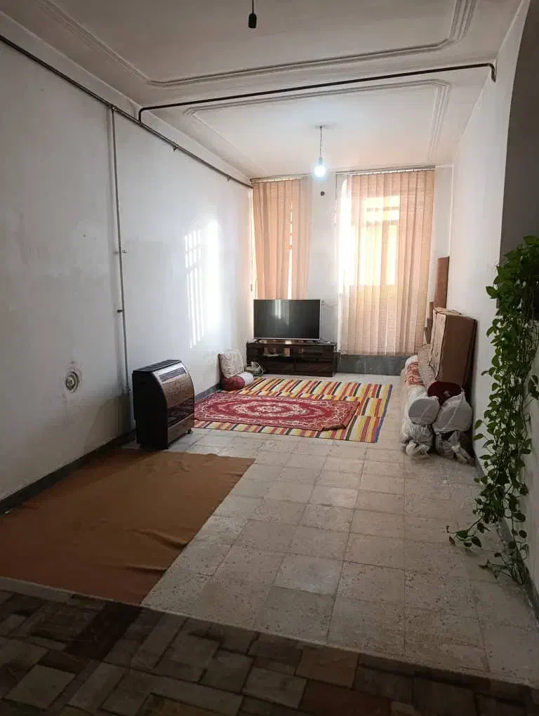 خانه اجاره ای|اجارهٔ خانه و ویلا|مرودشت, بیست متری بیمارستان|دیوار