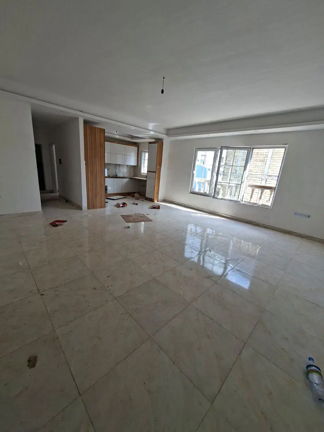 واحد ۹۸ متری صفر کلید نخورده (مطهری)|فروش آپارتمان|صومعهسرا, |دیوار