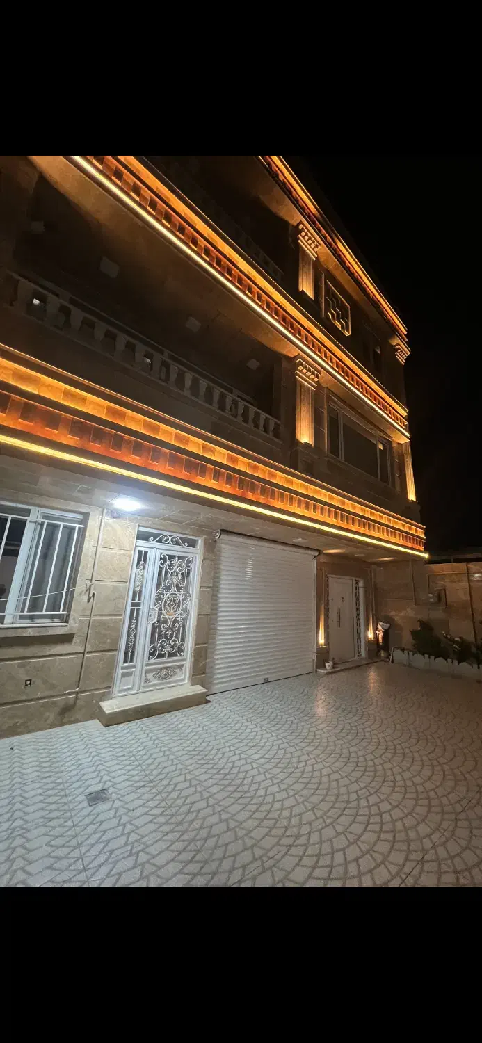 منزل ویلایی لوکس شهرک اندیشه (کارگران ) ۳طبقه|فروش خانه و ویلا|ارومیه, |دیوار