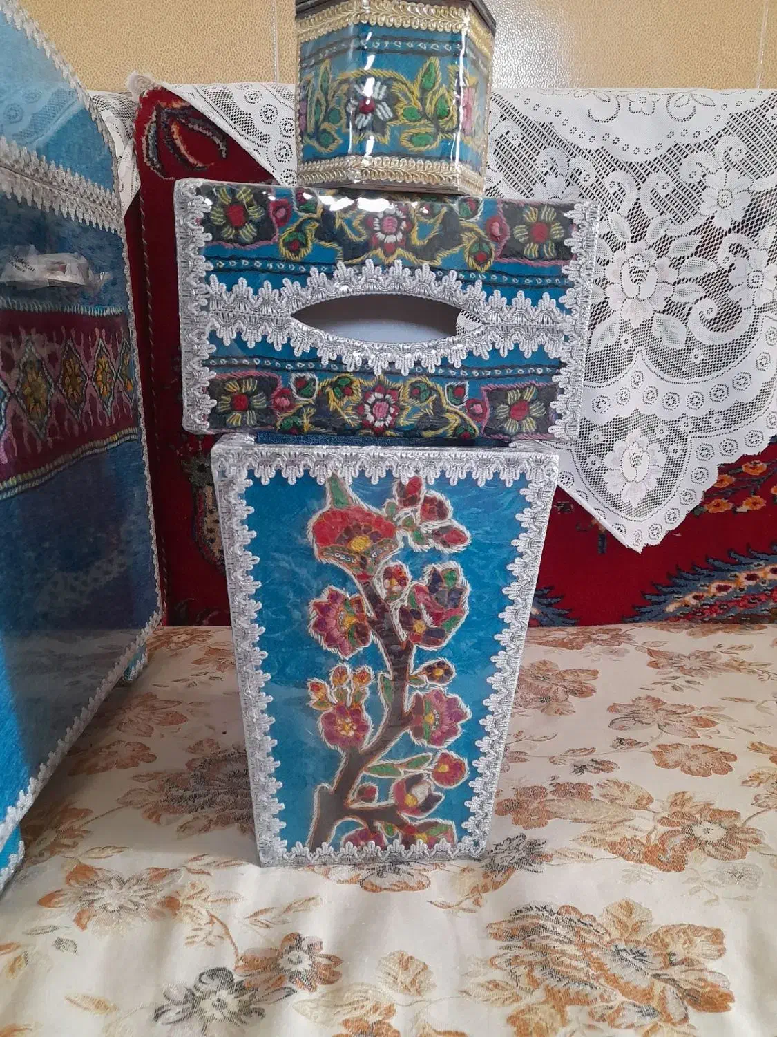 ساخت انواع صندوقچه های سنتی و جدید|جاکفشی، کمد، دراور|رفسنجان, |دیوار