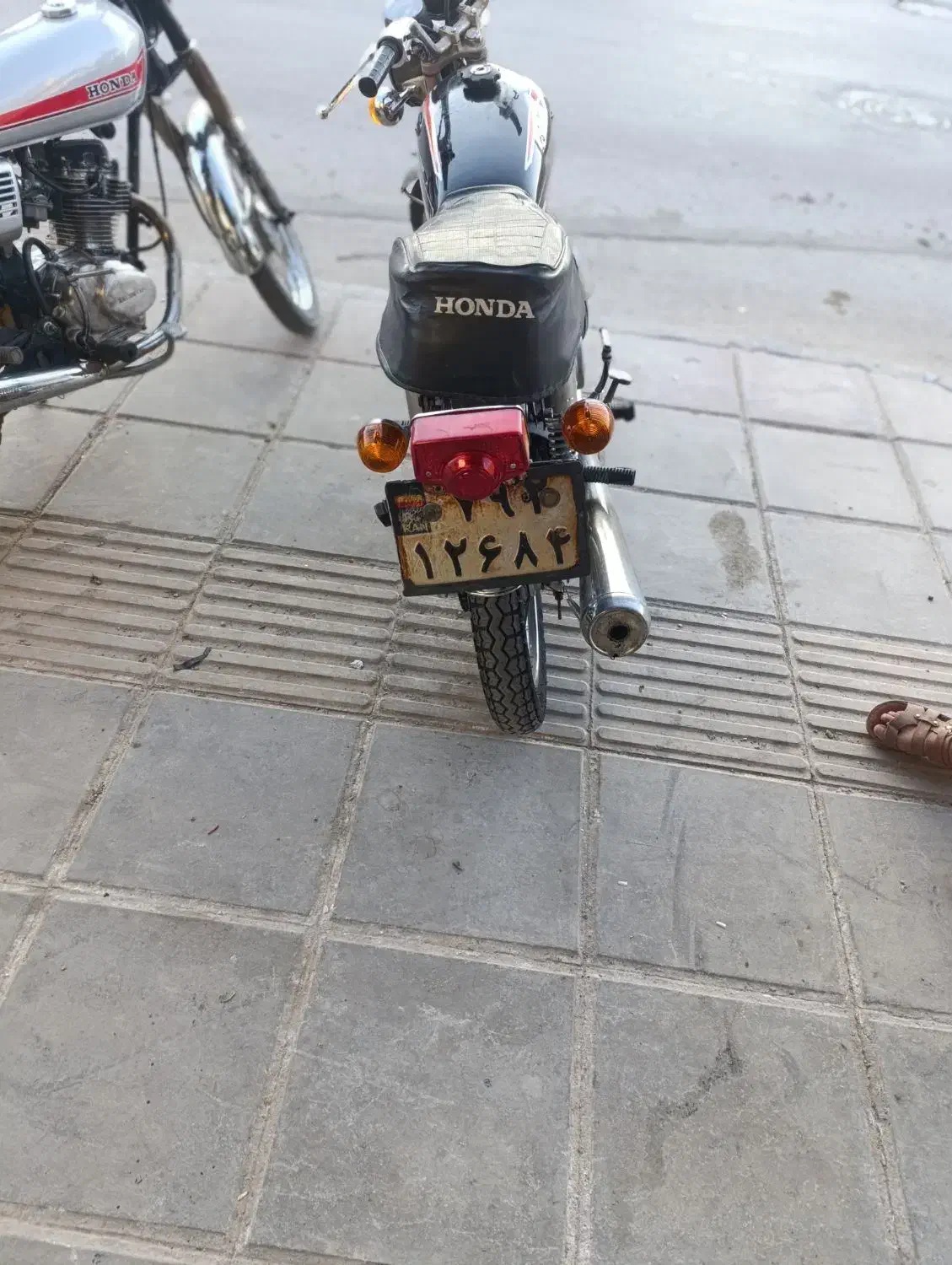 هندا|موتورسیکلت|میبد, |دیوار