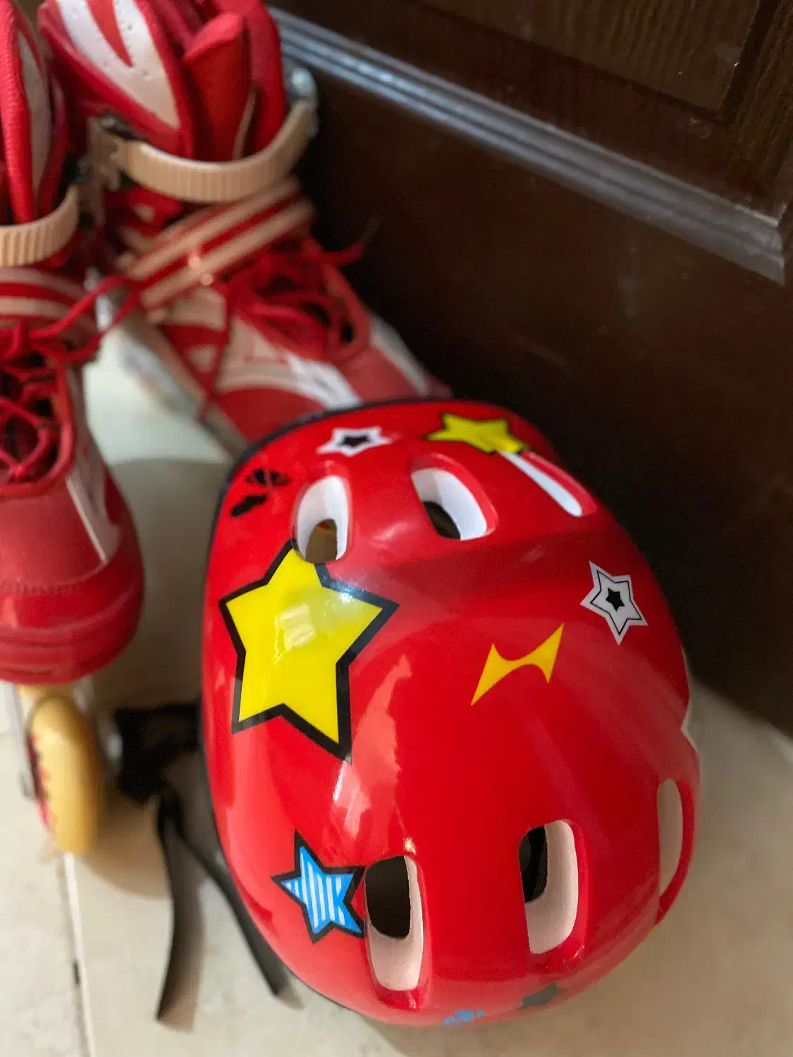 اسکیت حرفه ای|دوچرخه، اسکیت، اسکوتر|کیش, |دیوار