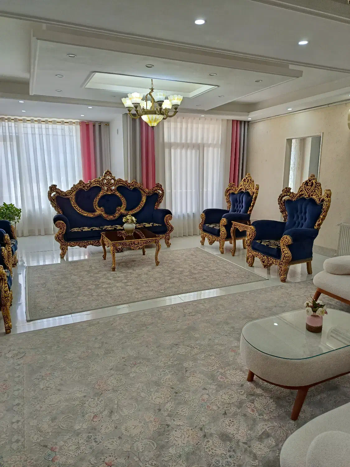 فروش مبل استیل ۷ نفره|مبلمان خانگی و میز عسلی|آبیک, |دیوار