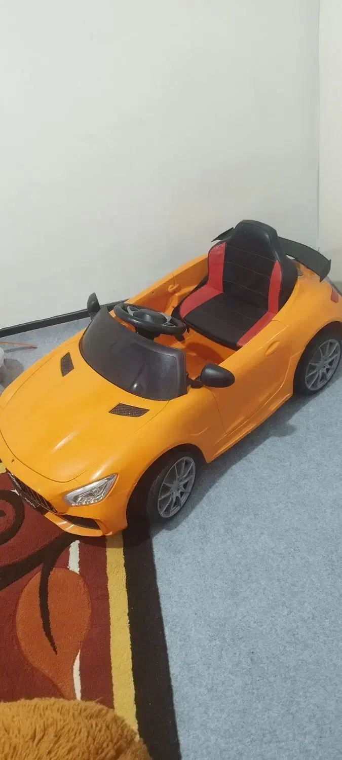 ماشین شارژی|اسباب‌بازی بچه|فولادشهر, B4|دیوار