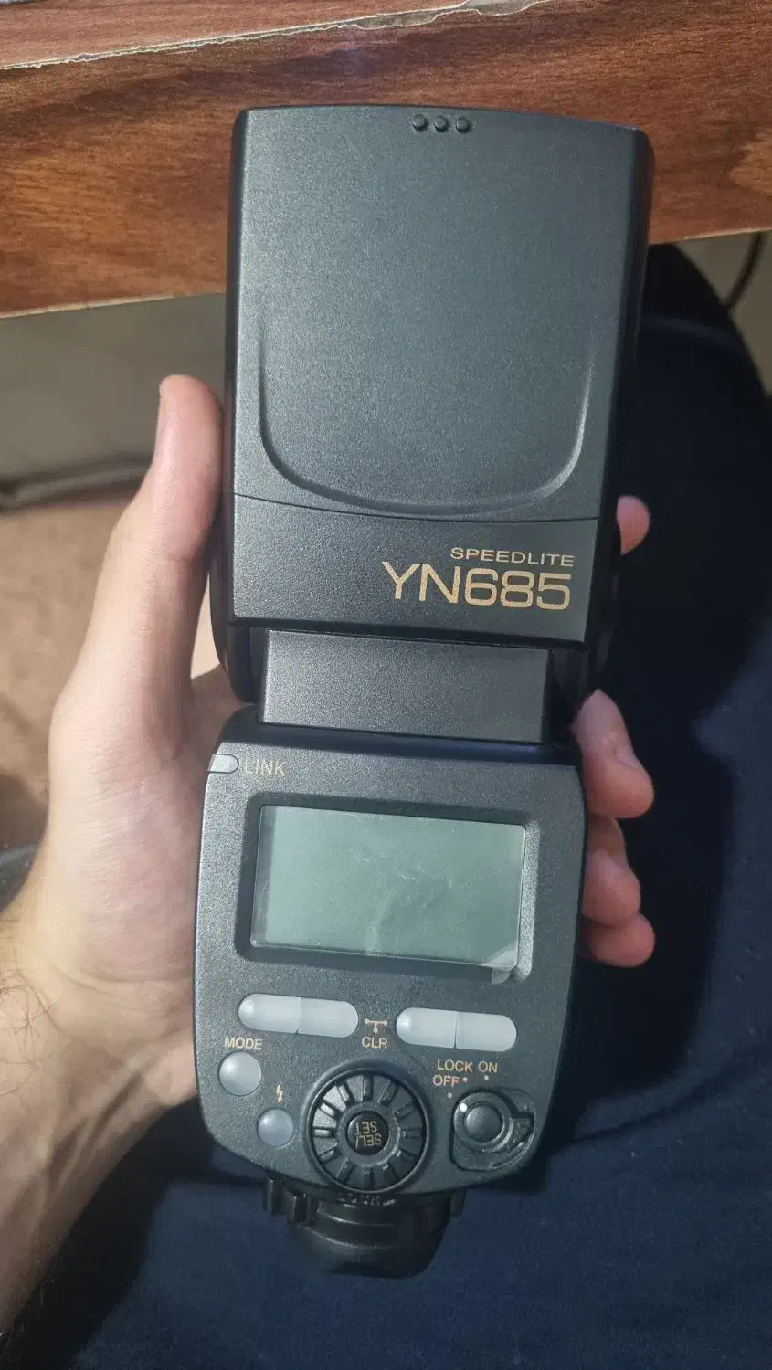 فلاش yn685 یانگنو|دوربین عکاسی و فیلم‌برداری|همدان, |دیوار