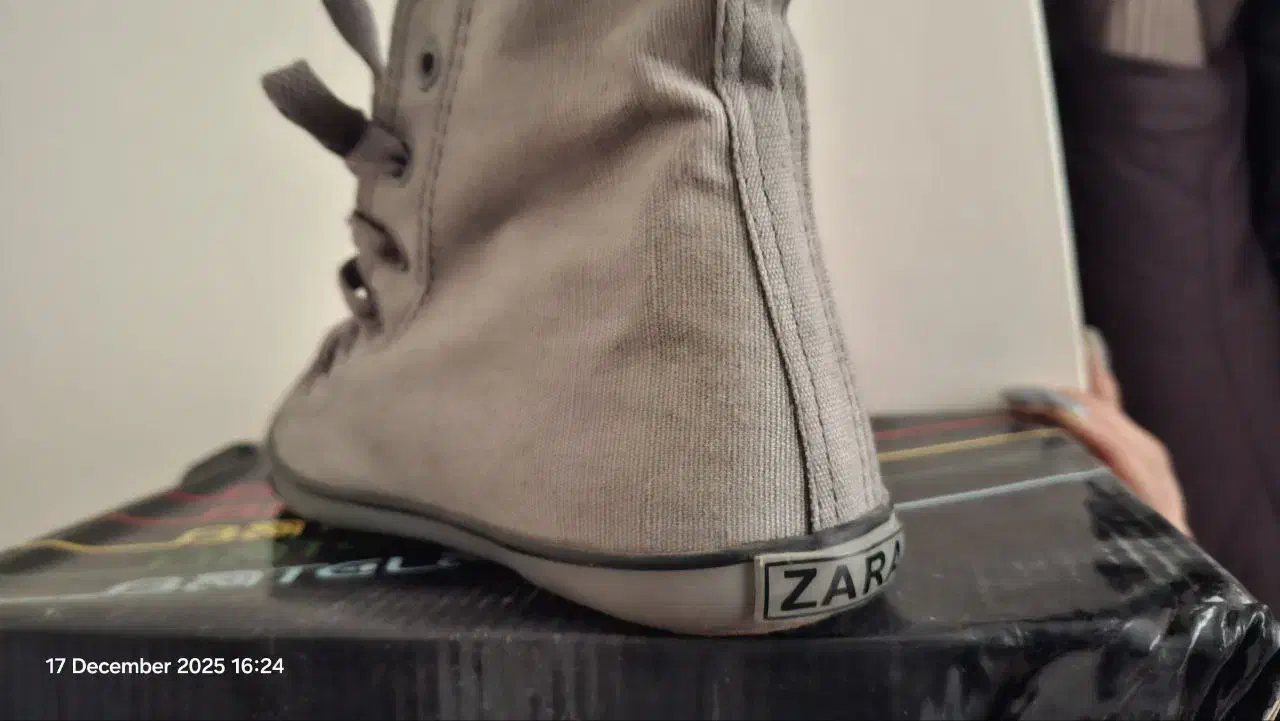 کتونی ساقدار زارا|کیف، کفش، کمربند|تهران, سازمان برنامه شمالی|دیوار