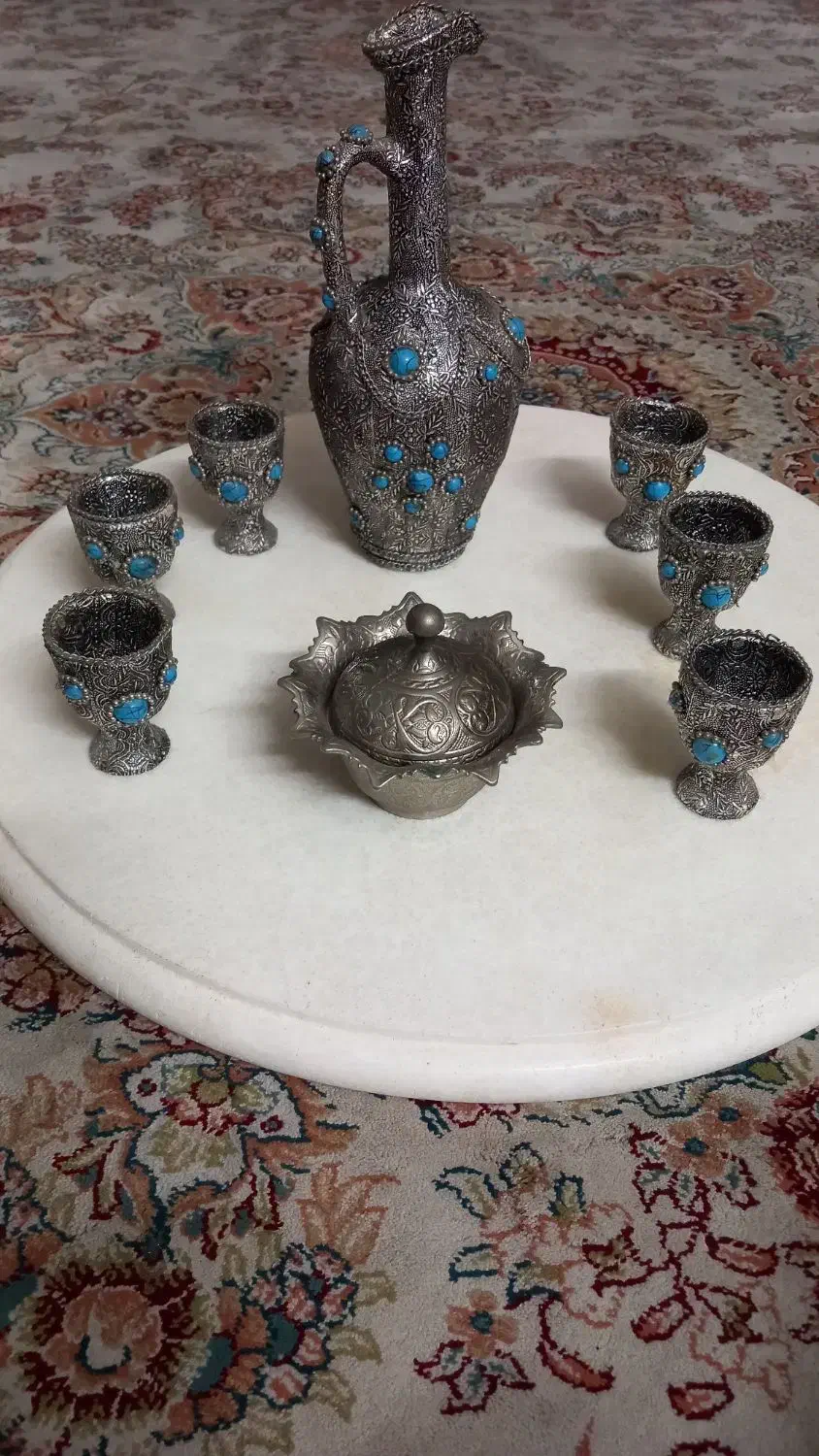 دکوری مرصع  قدیمی و قندان مسی|کلکسیون اشیاء عتیقه|لاهیجان, انقلاب|دیوار