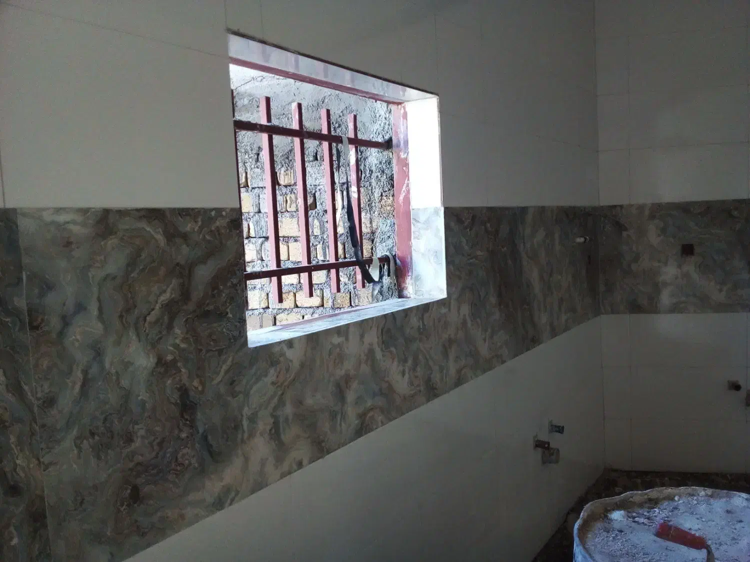 کاشی وسرامیک کاری|خدمات پیشه و مهارت|بروجرد, |دیوار