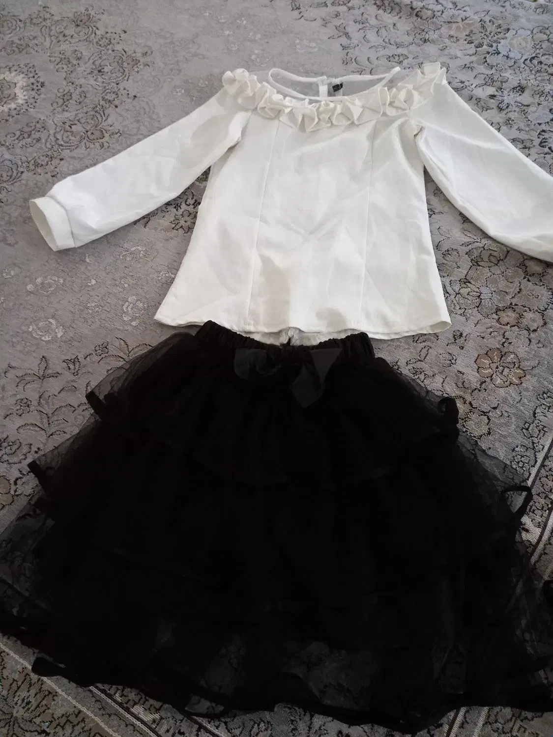 لباس|لباس|بجنورد, |دیوار