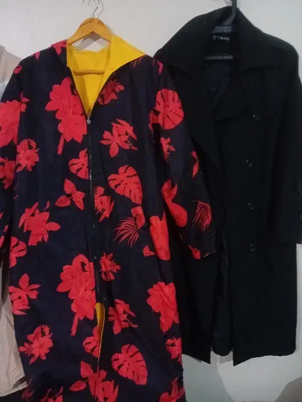 چند عدد کیف شلوار لی وپالتو زنانه با کیفیت|لباس|قم, باجک یک|دیوار