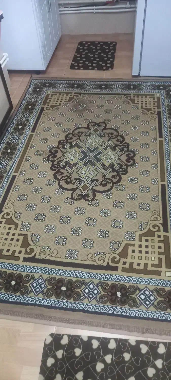 فرش وپادری ها|فرش|مراغه, |دیوار