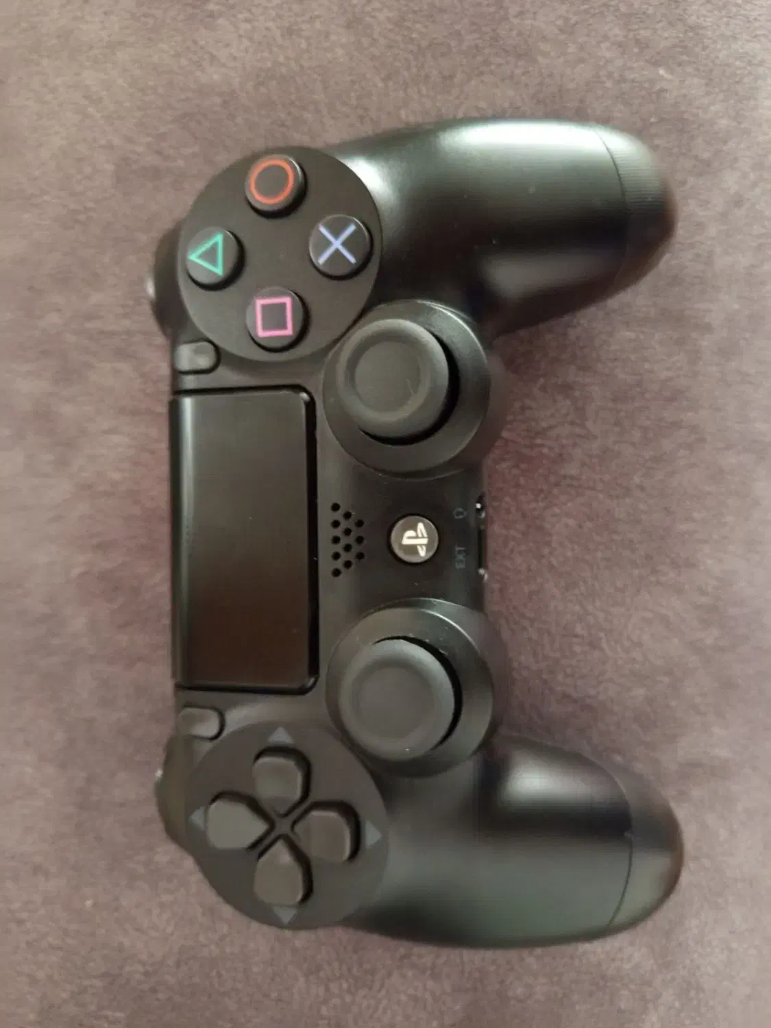 دسته ps4 همراه با محافظ دسته اشانتیون|کنسول، بازی ویدئویی و آنلاین|تربتحیدریه, شهرک ولیعصر|دیوار