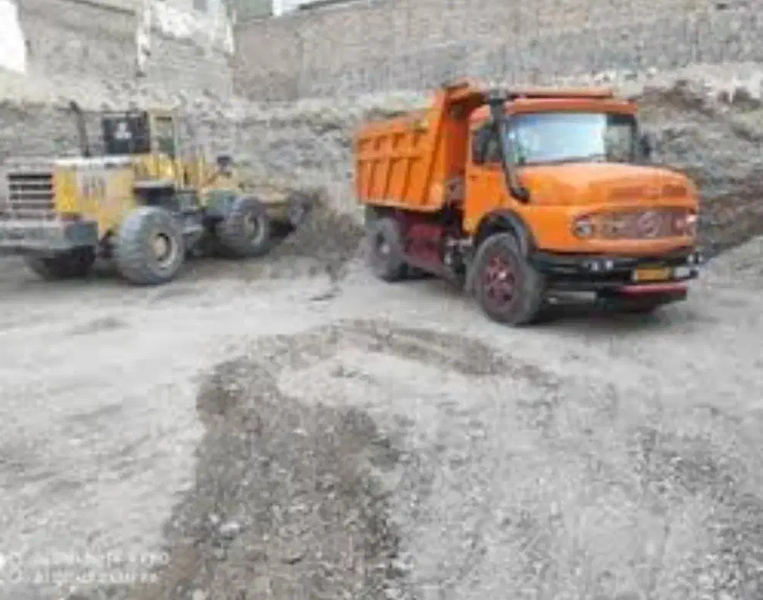 پیمان کاری|ماشین‌آلات صنعتی|آبیک, |دیوار