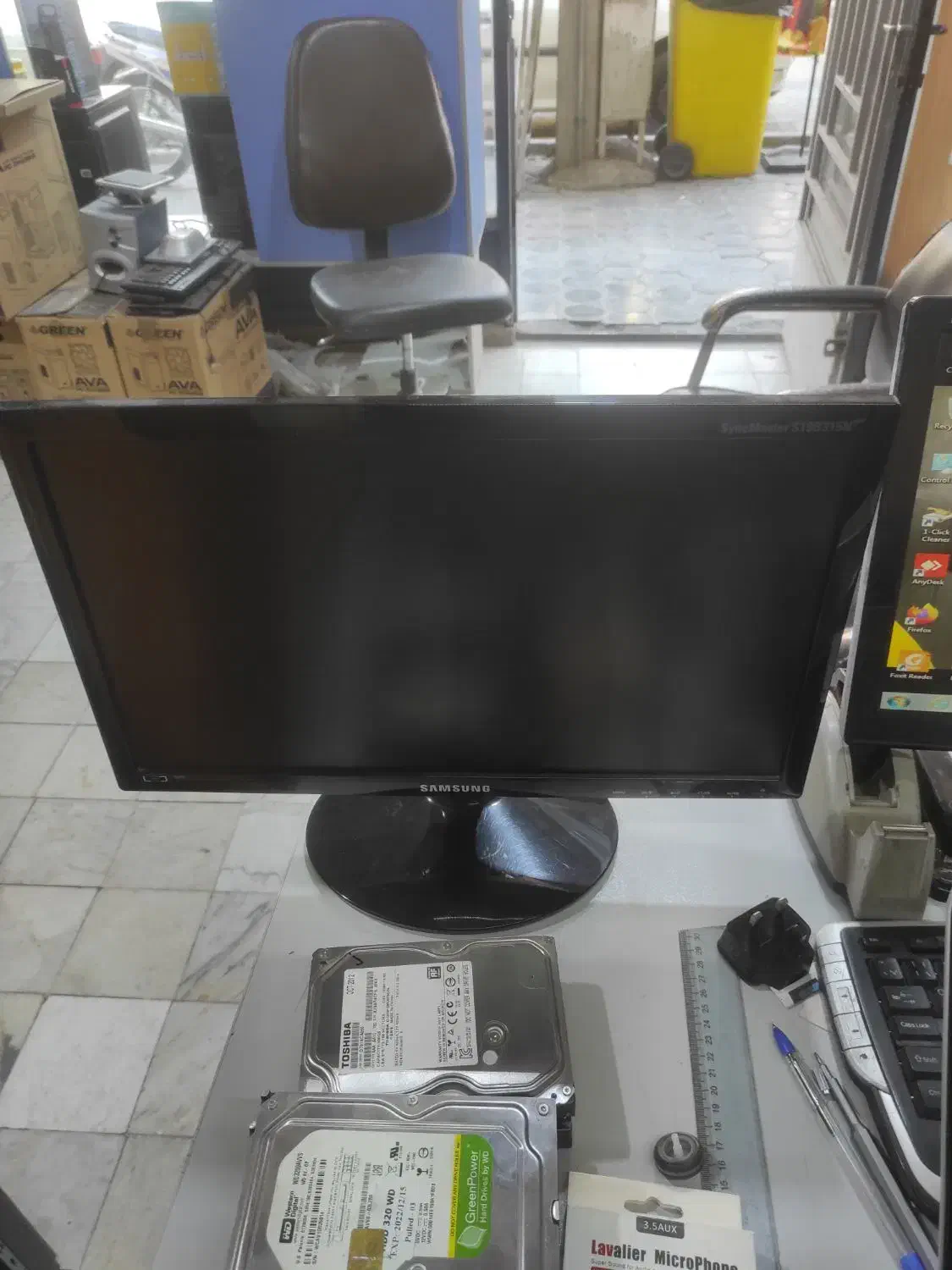 مانیتور ال ای دی سامسونگ 19|قطعات و لوازم جانبی رایانه|اصفهان, رکن الدوله شرقی|دیوار