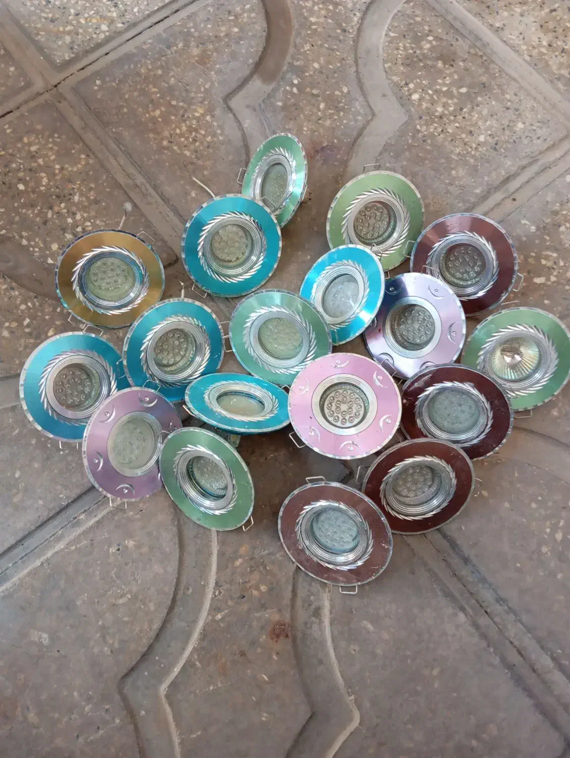 لامپ هالوژن|لامپ و چراغ|بوئین زهرا, |دیوار