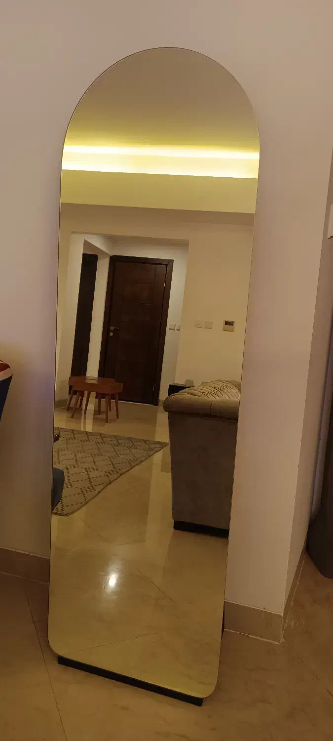 آینه قدی|آینه|کیش, |دیوار