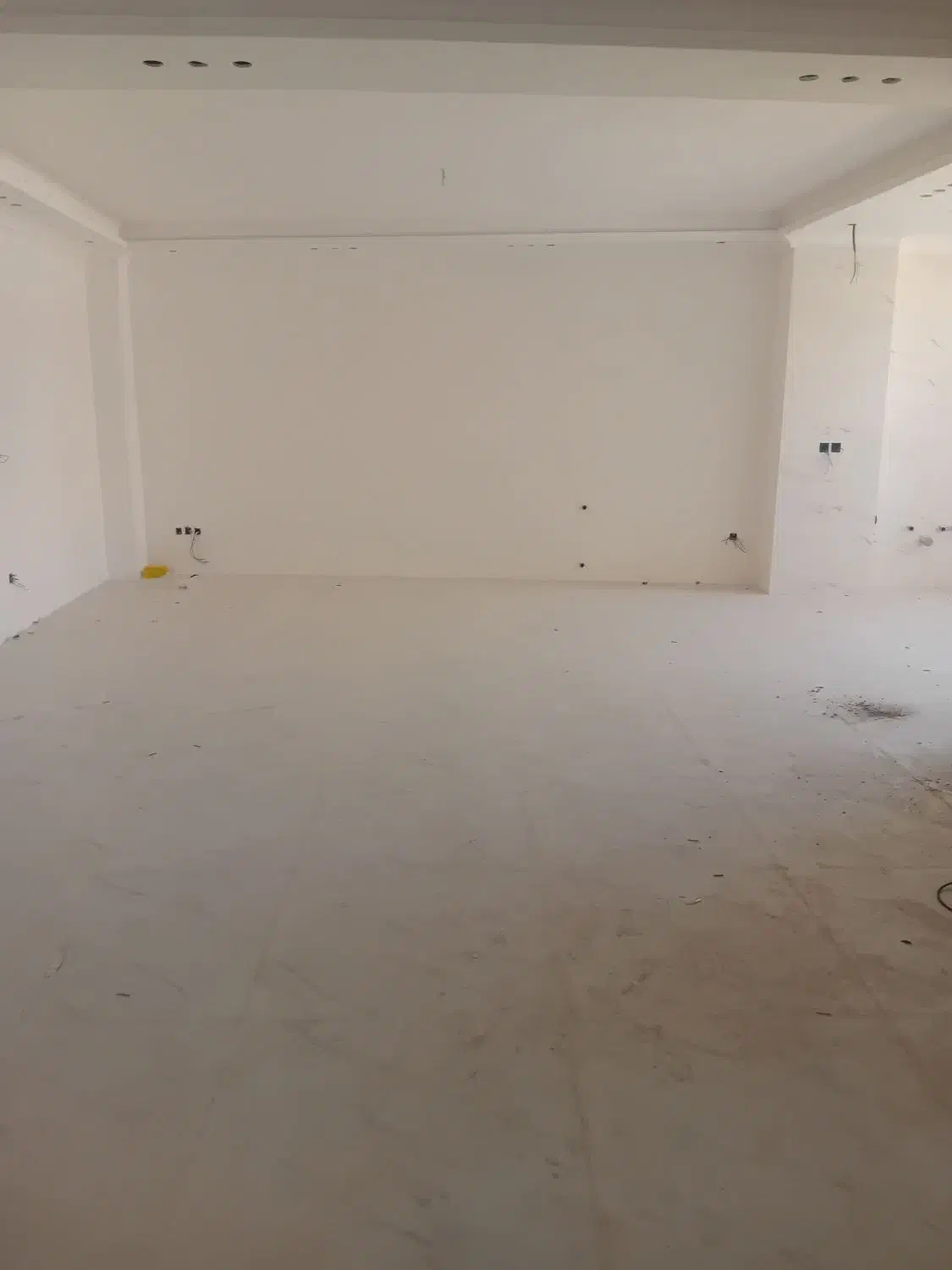 اپارتمان سه طبقه وسه و واحدی درچهاراه صاحب|فروش آپارتمان|سمنان, |دیوار