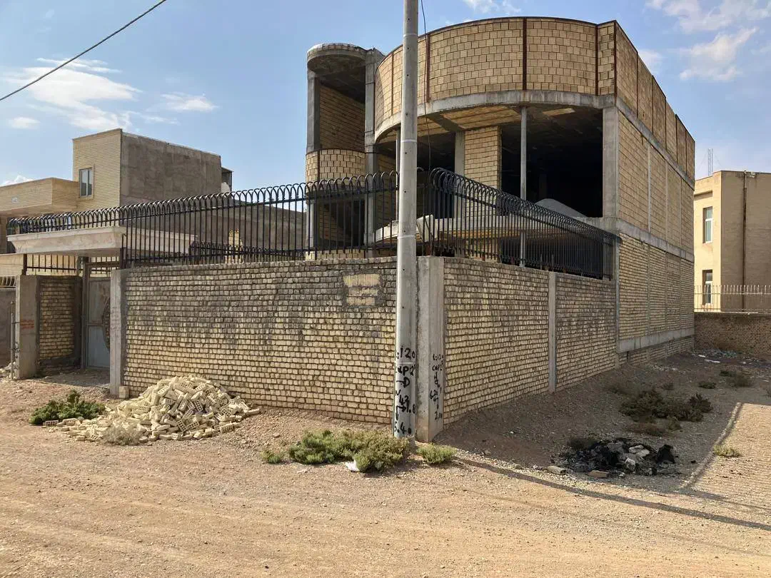 ساختمان نیمه کاره|فروش خانه و ویلا|مبارکه, |دیوار