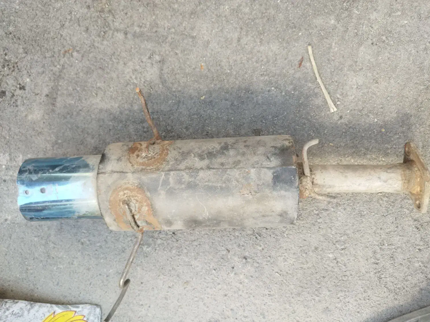 منبع اگزوز|قطعات یدکی و لوازم جانبی|اصفهان, محله اسلامی|دیوار