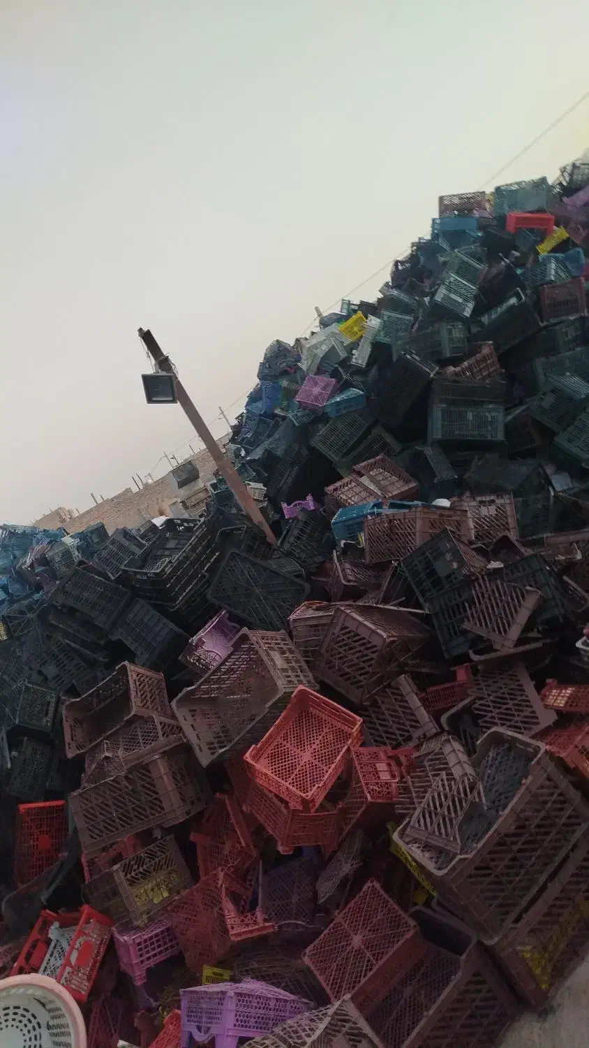 ب دو نفر کارگر نیازمندیم|استخدام صنعتی، فنی، مهندسی|زابل, |دیوار