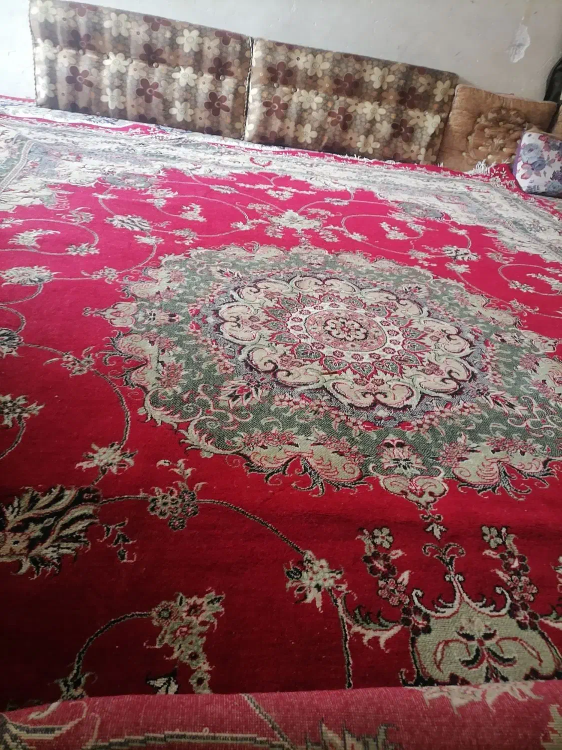 فرش|فرش|نجف‌آباد, یزدانشهر|دیوار