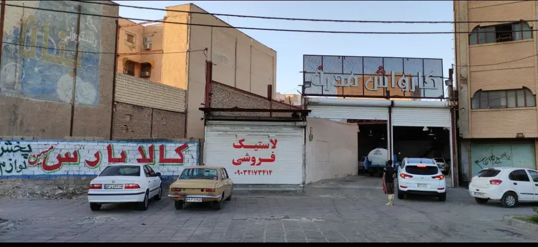 اجاره تجاری / مغازه ۳۴۰ متری در کوروش|اجارهٔ مغازه و غرفه|اهواز, کوروش|دیوار
