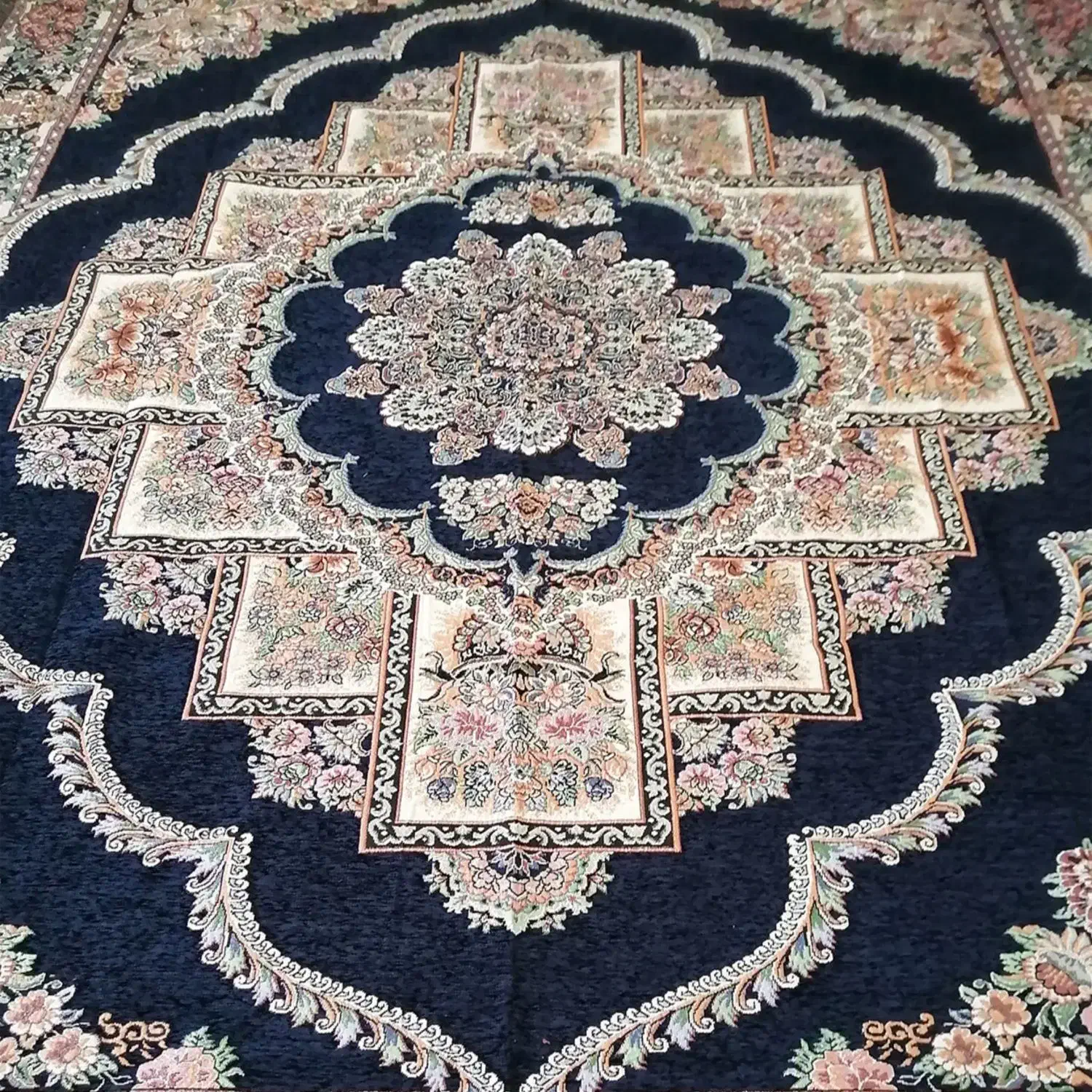 رو فرشی|روفرشی|ساوه, |دیوار