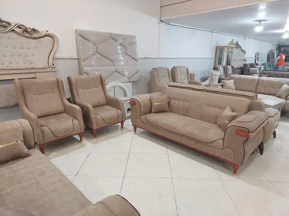 مبل کوئین قالب اصلی و تخصص تعمیرات مبلمان|مبلمان خانگی و میز عسلی|اردبیل, |دیوار