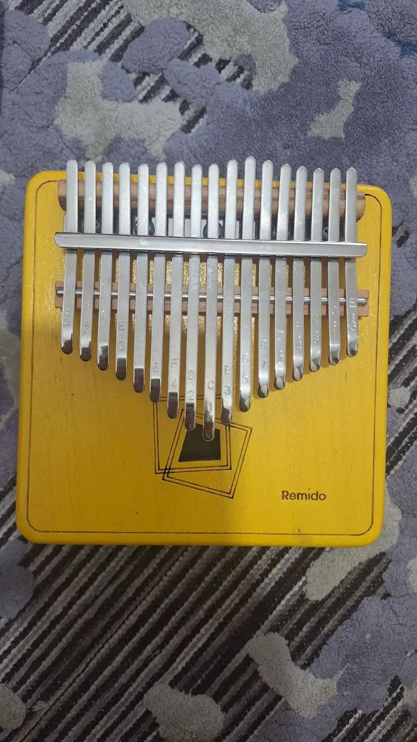 کالیمبا|سازهای سنتی|شیراز, چوگیاه|دیوار