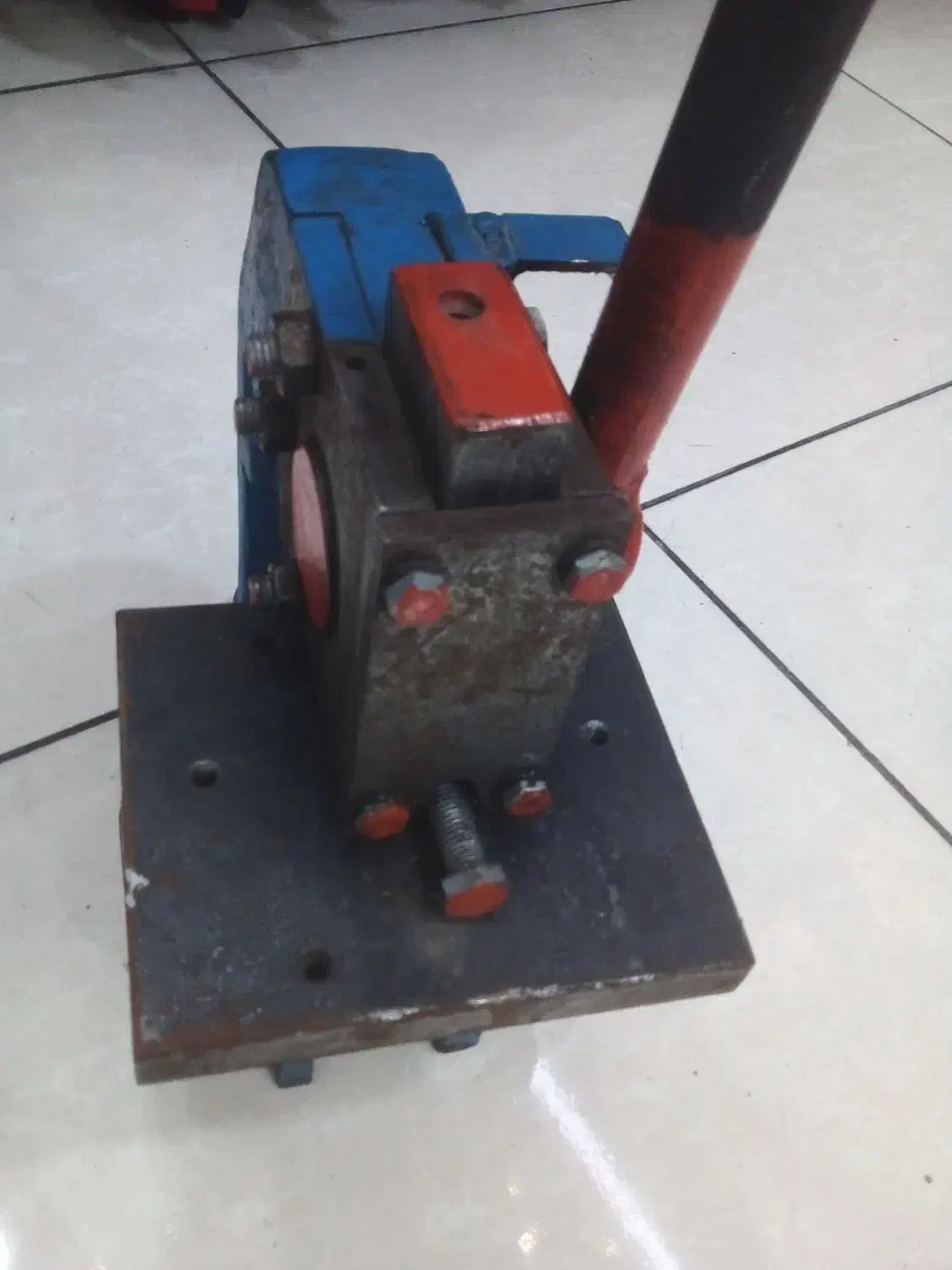 پرس دستی|ابزارآلات|تهران, وحیدیه|دیوار