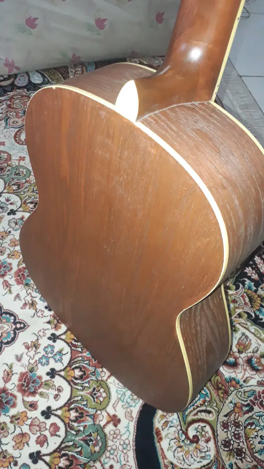 گیتار کلاسیک|گیتار، بیس، امپلیفایر|اسلامشهر, شهرک مهدیه|دیوار