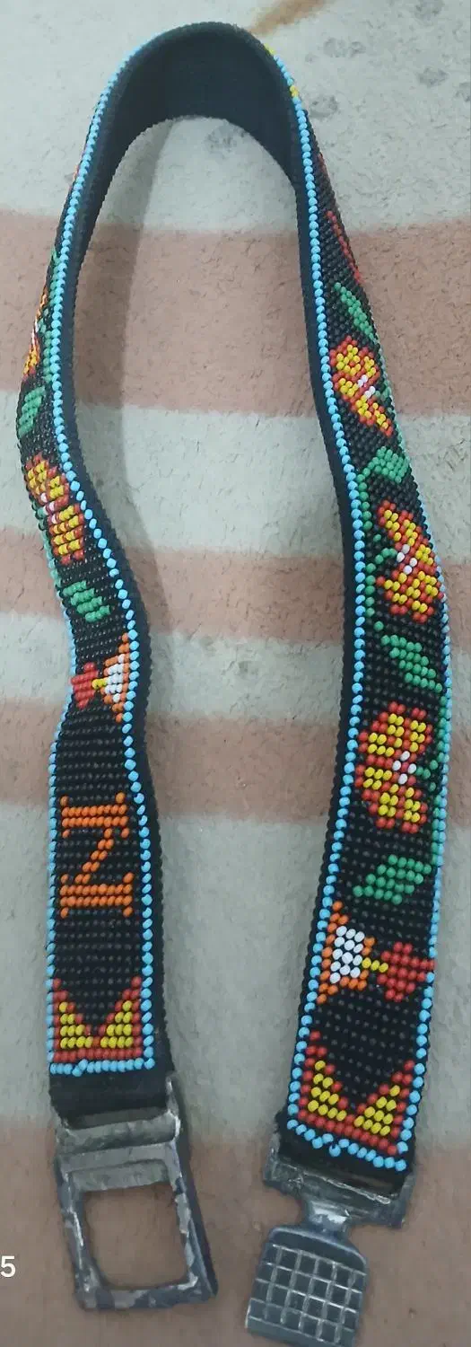 یک عددکمربنددست بافت وتعدادی بخاری دقیقامثله هم|کیف، کفش، کمربند|کبودرآهنگ, |دیوار