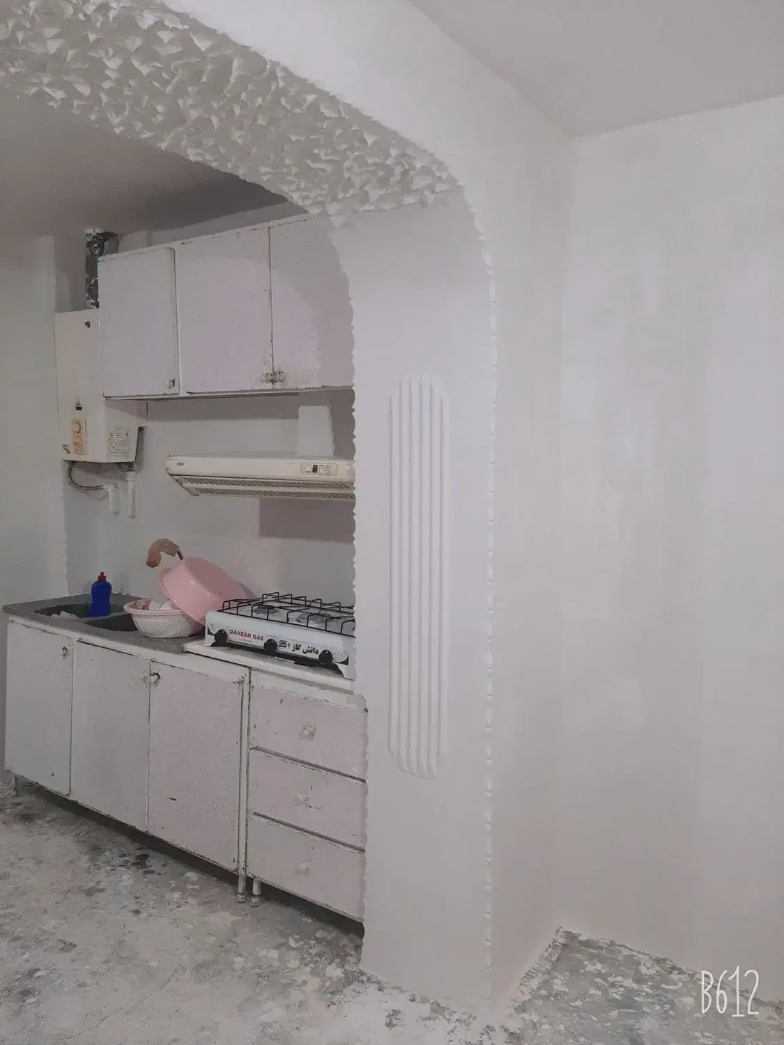 گچ کاری  سفیدکاری خورده کاری|خدمات پیشه و مهارت|صومعه‌سرا, |دیوار